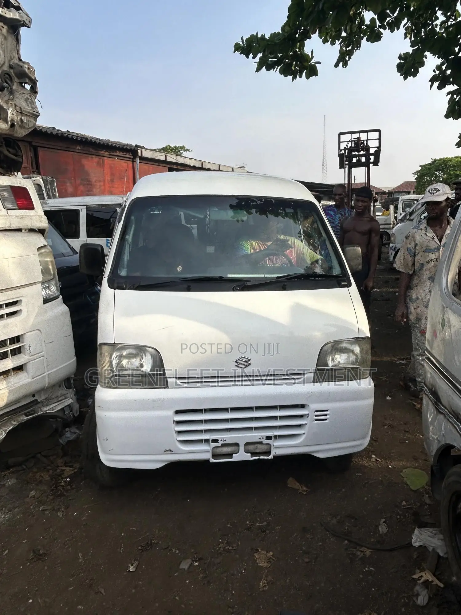 Suzuki Every 2010 White