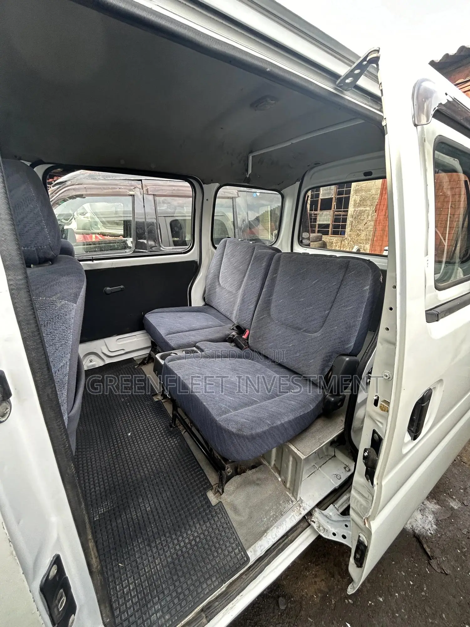 Suzuki Every 2010 White