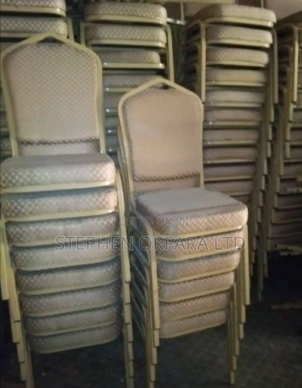 High Quality Modern Banquet Chair