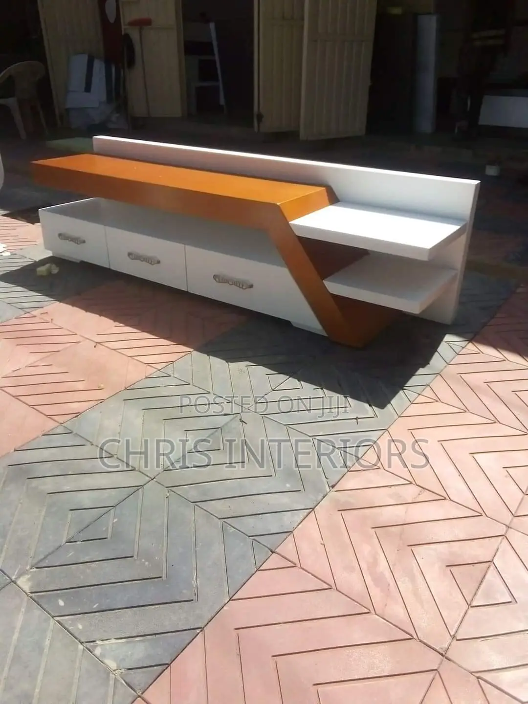 Digital TV Stand