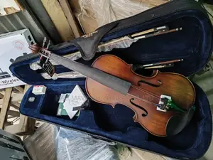 Handmade Hallmark Uk Viola 16"