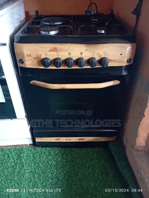 Pre-Owned Standing Gas 60 by 60
