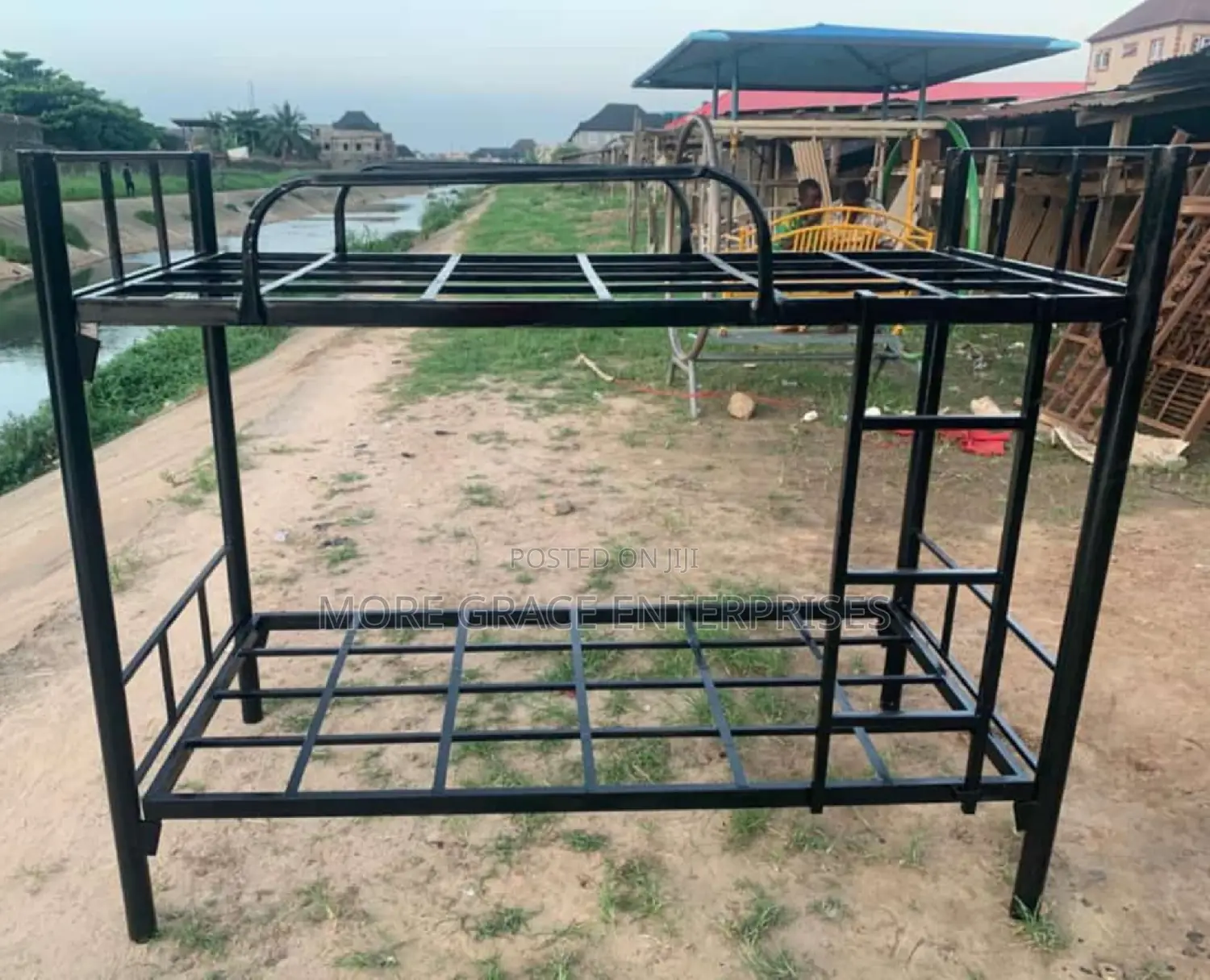 Strong Bunk Bed Detachable 6 by 3 Feet.