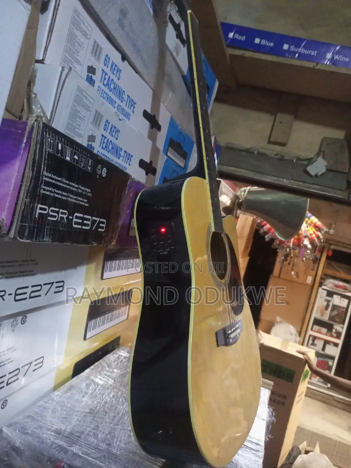 Professional Acoustic Electric Guitar With Inbuilt Effects