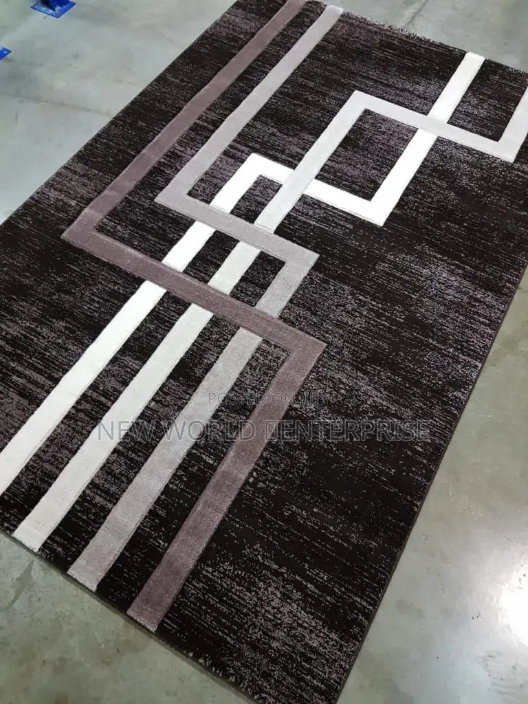 Modern Turkish Centre Rug