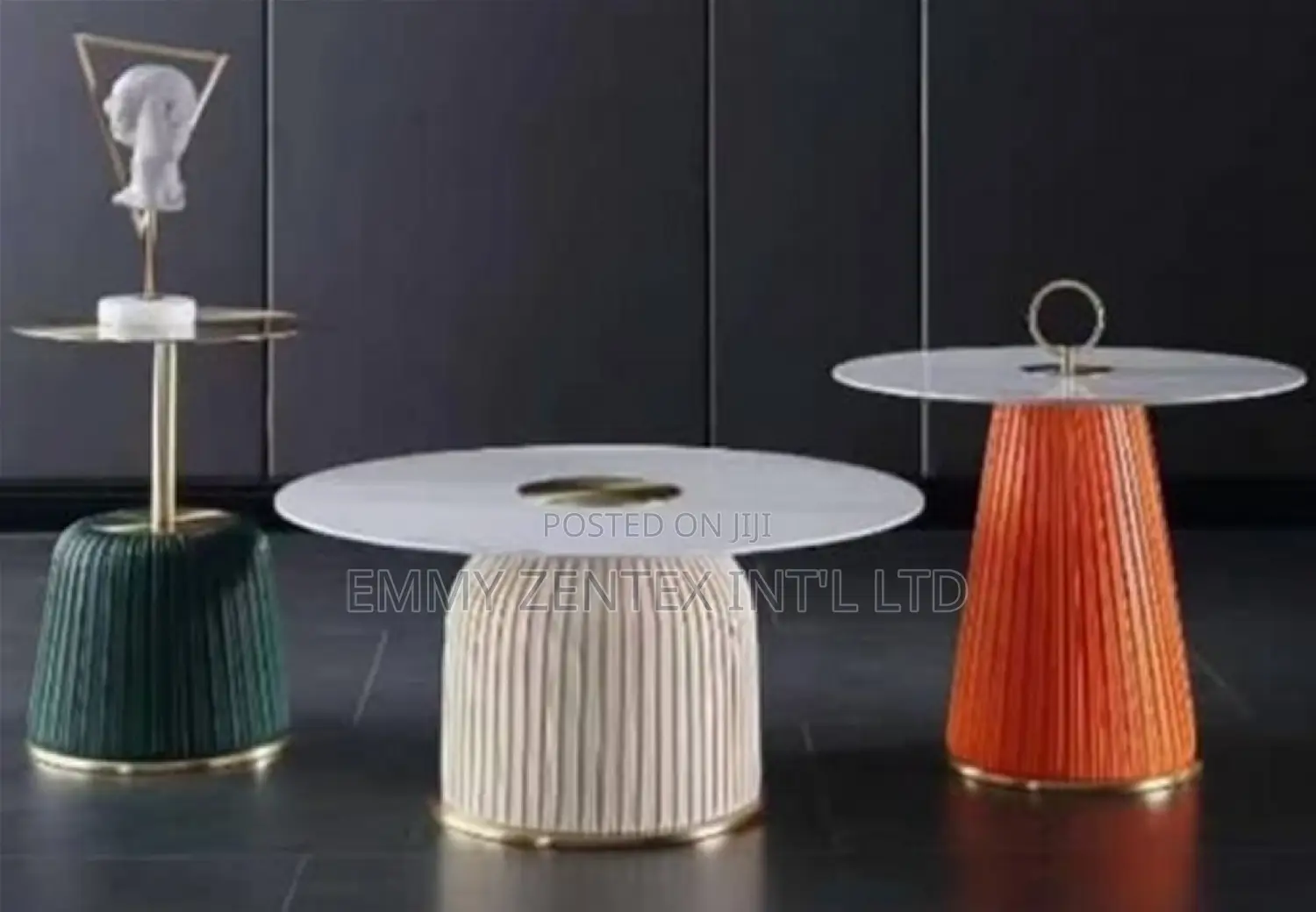 Exotic Quality Modern Centre Table With Side Stools