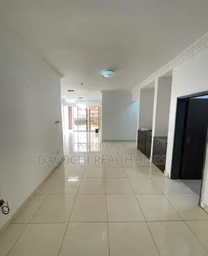 3bdrm Apartment in Chevron, Lekki for rent