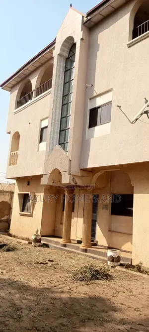 Photo - 24 Rooms Hotel for Sale