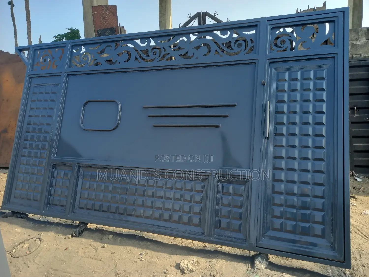 Giant Sliding Gates