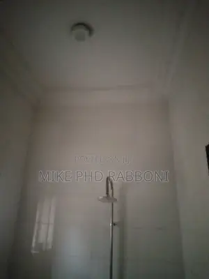 3bdrm Block of Flats in G.R.A, Enugu for rent