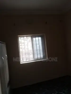 3bdrm Block of Flats in G.R.A, Enugu for rent