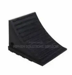 Mini Rubber Wheel Chock Set (3"W X 2.25"H X 5"L)