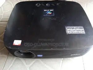 Reliable London Used Sony Projector