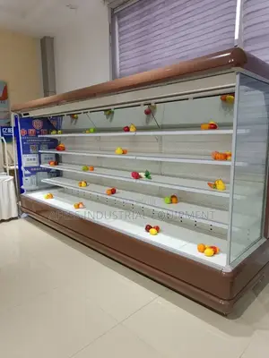 Bigger Transparent Display Chiller