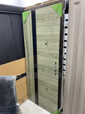 Room Doorxz