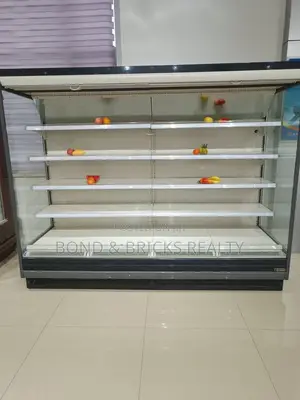 Medium Display Chiller