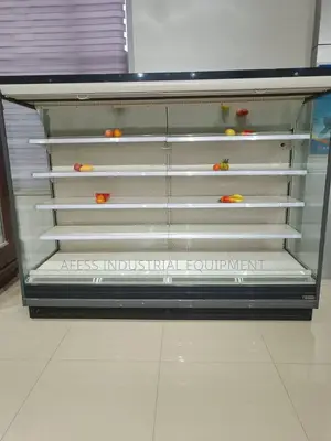 Medium Display Chiller