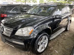 Mercedes-Benz GL-Class GL 550 2010 Black