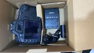 Canon EOS 5D Mark Iii, Body Only