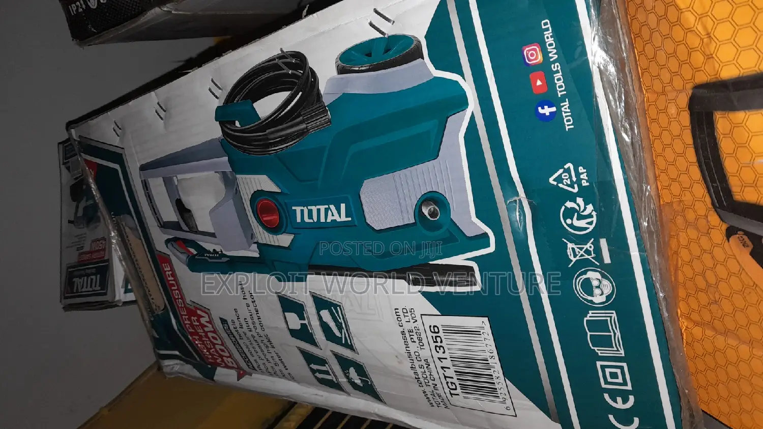 Pressure Washer