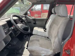Volkswagen Transporter 2006 Red