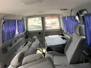 Volkswagen Transporter 2006 White