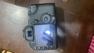Canon EOS 5D Mark Ii