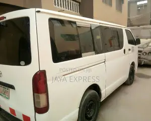 Toyota Hiace for Hire With a Professional Driver