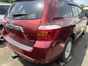 Toyota Highlander 2010 Red