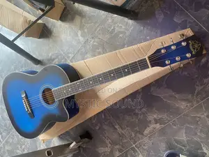 Yamacel Box Guitar