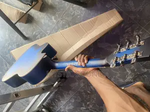 Yamacel Box Guitar