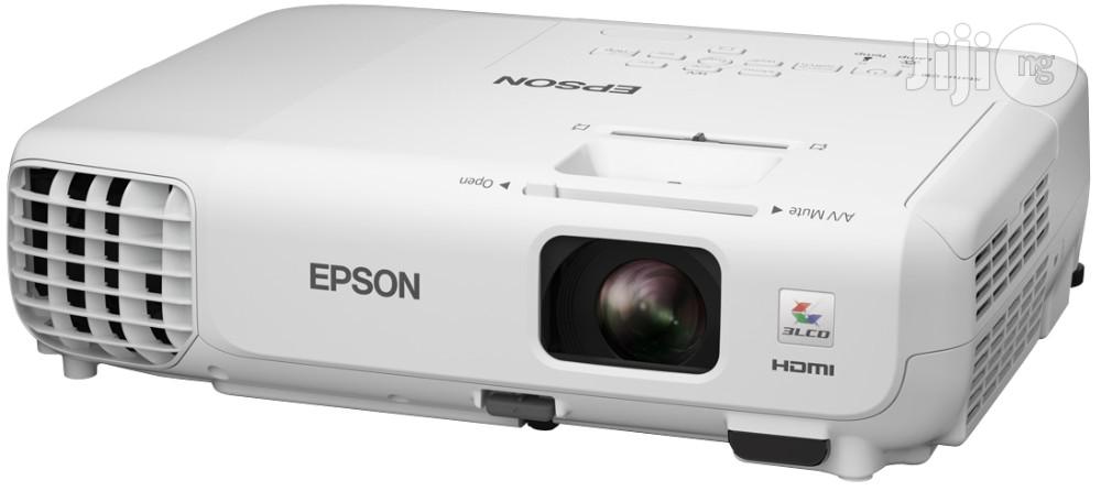 Very Clean Projector for Hire