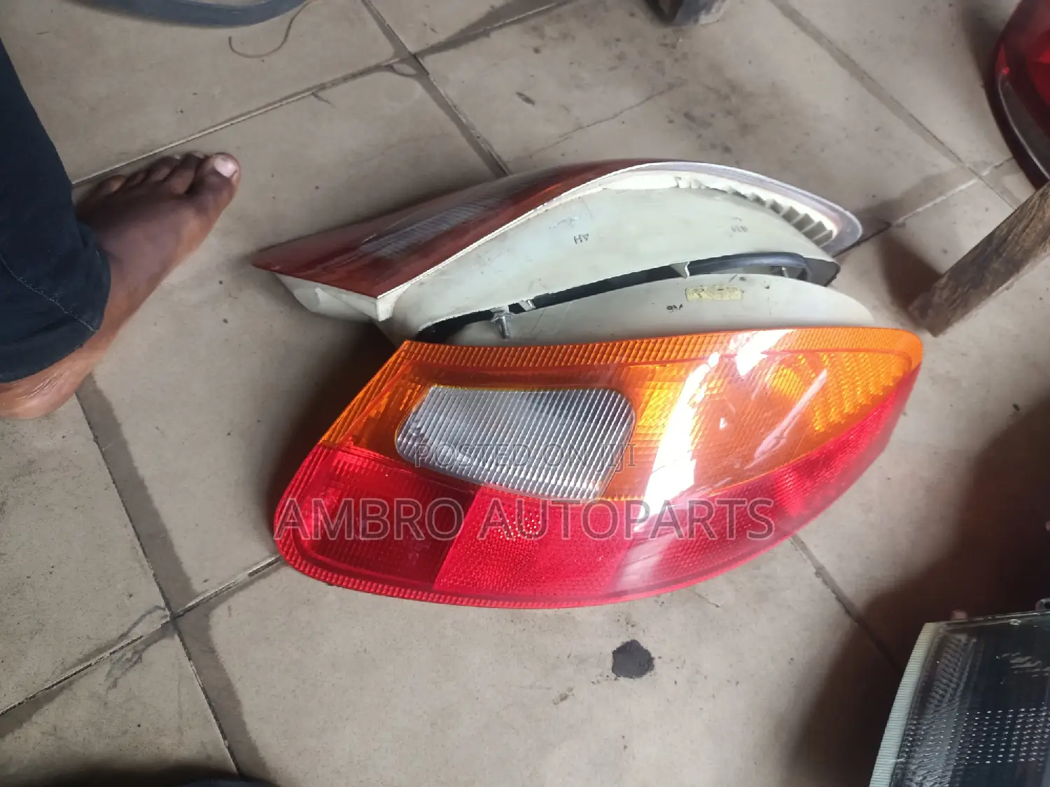 Rea Light Porch 911 2000 Model