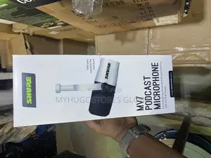 Shure MV7 Podcast Microphone (Silver)
