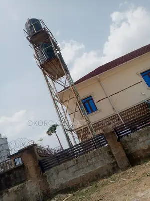 Standing Overhead Tank