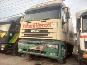 Inveco Truck 8tyres 8fit