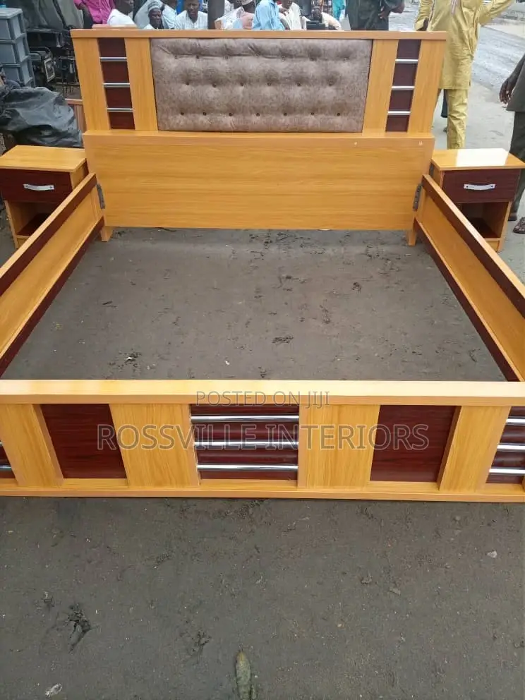 6×6 Bedframe With Side Table