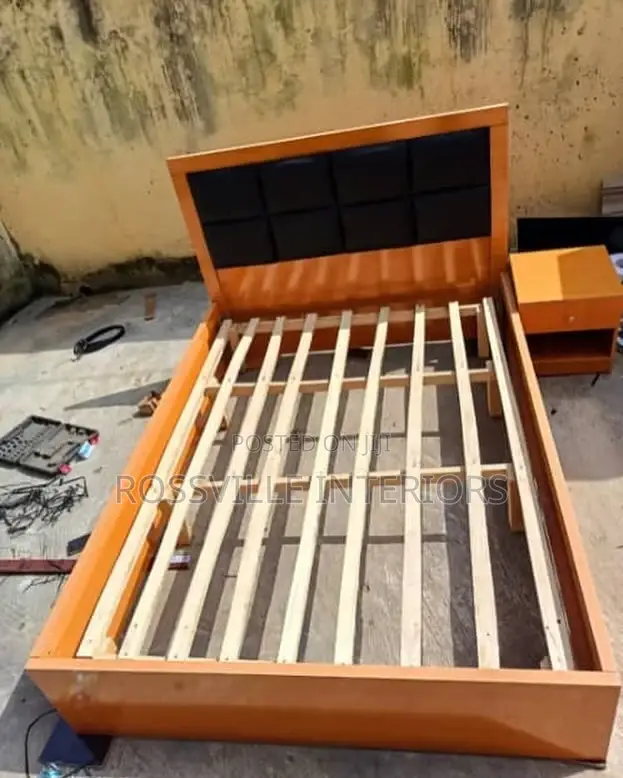 6×6 Bedframe With Side Table