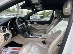 Mercedes-Benz GLC-Class 2017 White