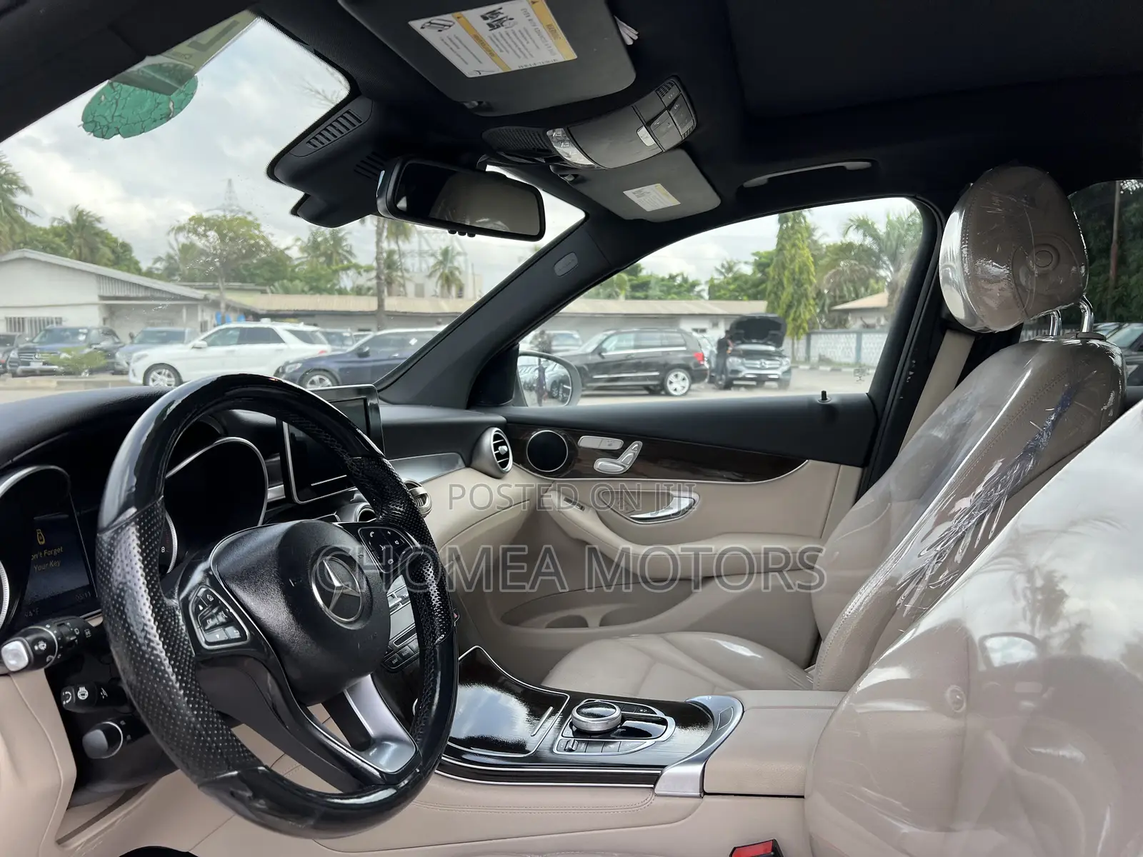 Mercedes-Benz GLC-Class 2017 White