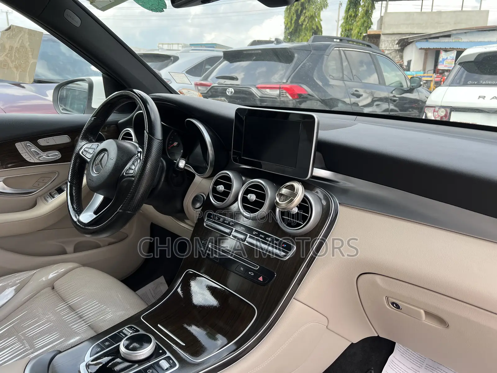 Mercedes-Benz GLC-Class 2017 White