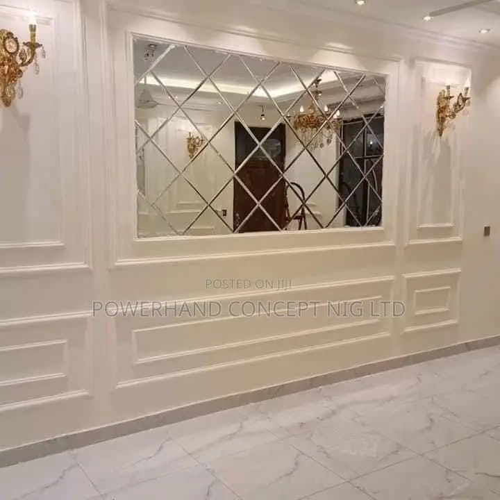 Cladding Mirror Design With Cornice