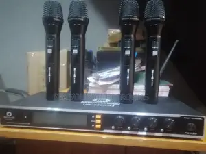 Might Pro 4 in 1 Wireless Microphone