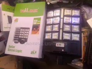 320 Watts Solar Street Light