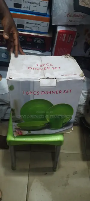 Dinner Plate Set 16 Pieces_green