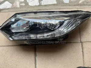 Head Light 2016 Honda Vezel Hybrid