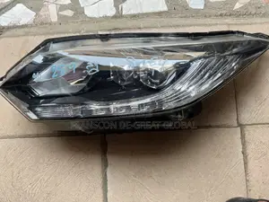 Head Light 2016 Honda Vezel Hybrid