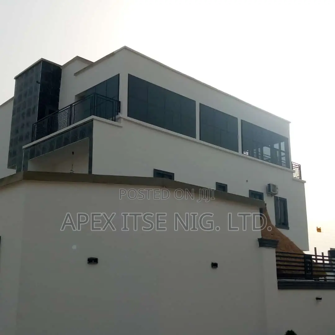 Curtain Wall Windows