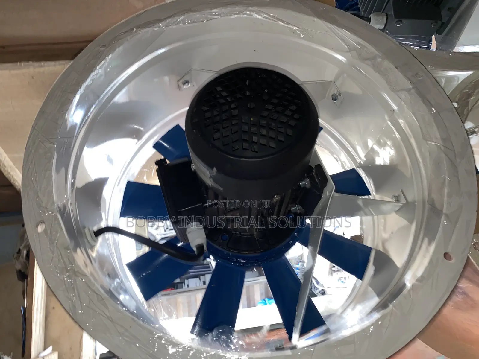 Industrial 19” Inch Fan Extractor
