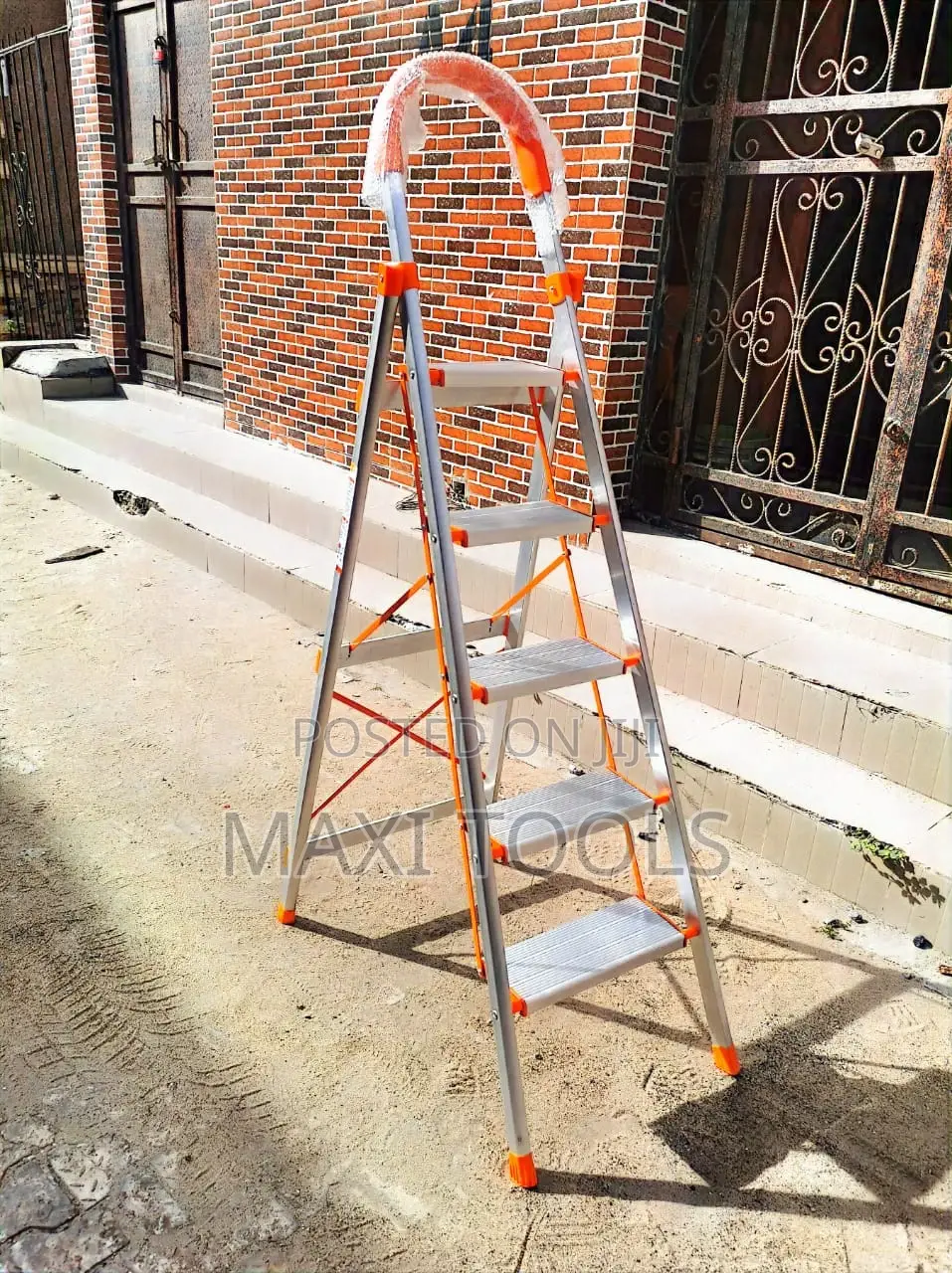 5 Step Aluminum Ladder